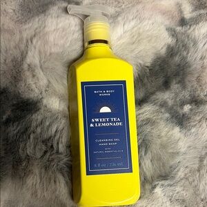 Bath & Body Works Sweet Tea & Lemonade Gel Hand Soap